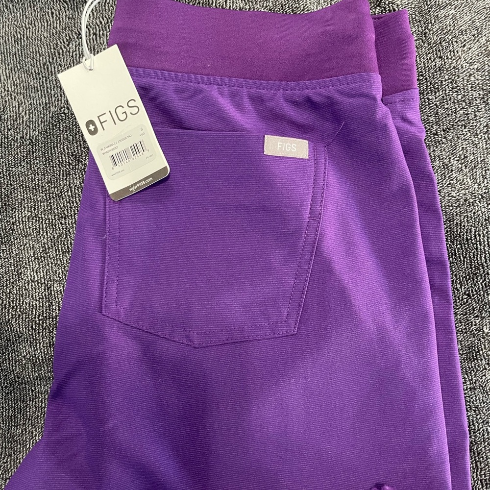 FIGS Scrubs *Limited Edition* Ultraviolet purple scrub